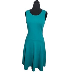 New York & Company teal fit flare sleeveless scoop neck cottpn dress size small